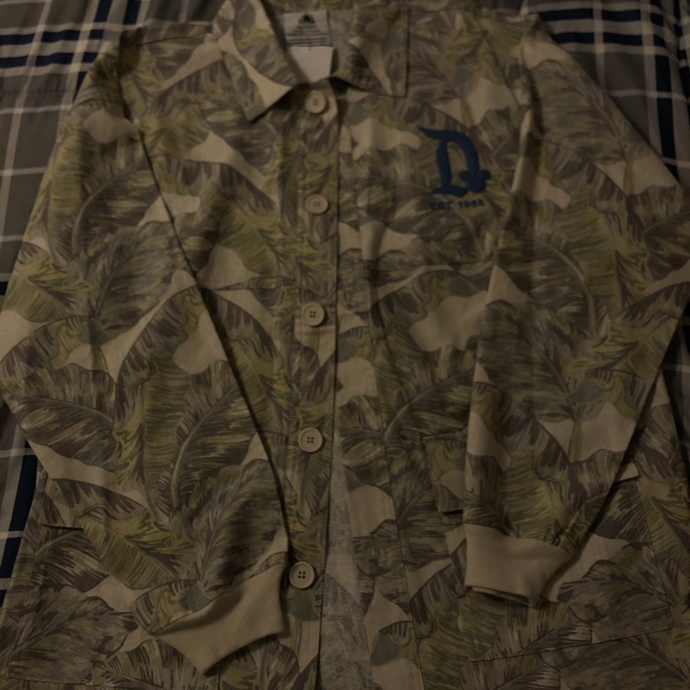 Jacket - Picture 2 of 4